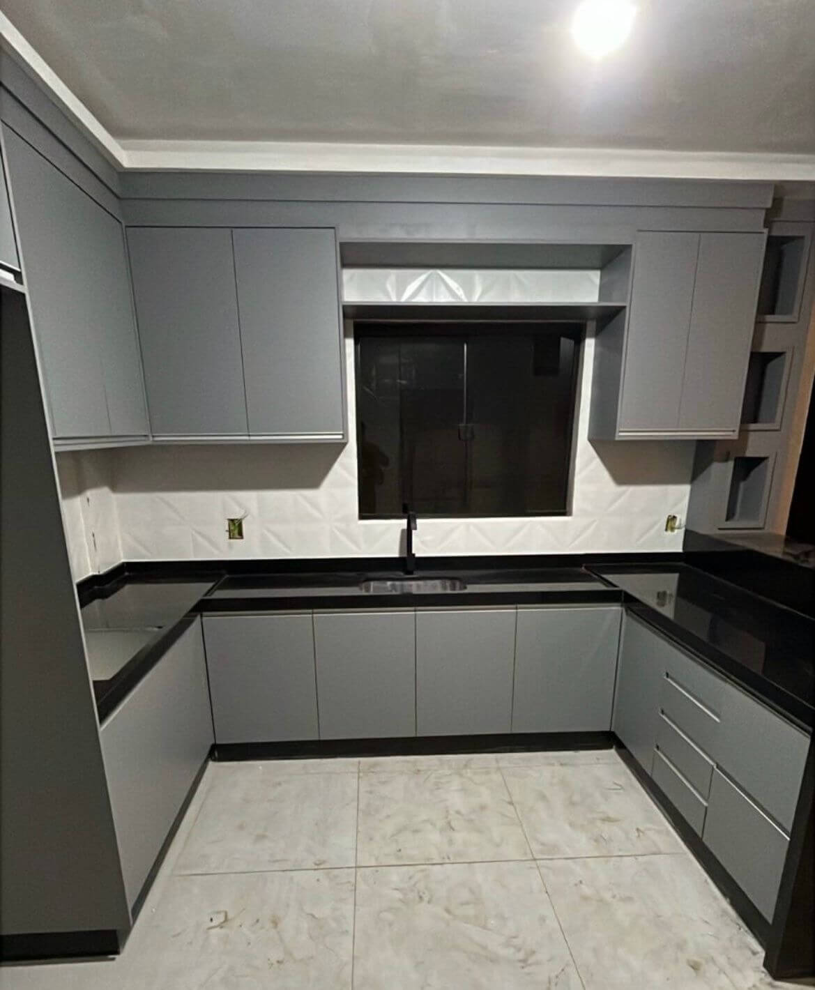 Cozinha planejada em U